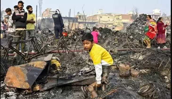 டெல்லி தீ