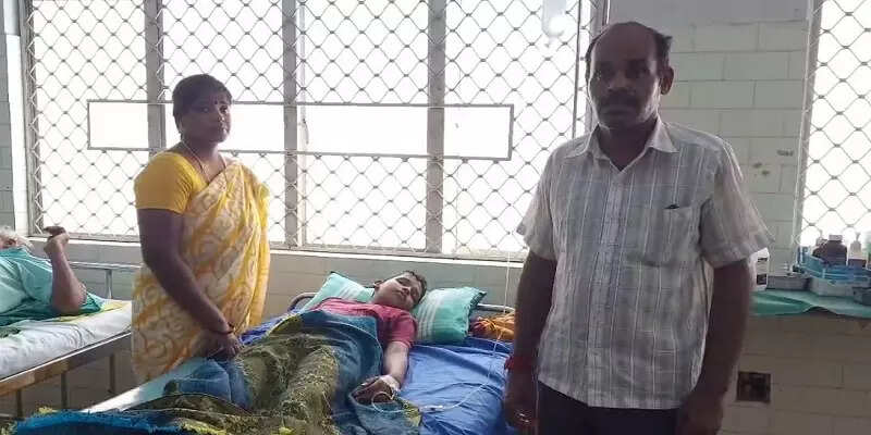 #BREAKING: பெரும் துயரம்! விஷம் கலந்த குளிர்பானம்! மருத்துவமனையில் அனுமதிக்கப்பட்ட மாணவன் சிகிச்சைப் பலனின்றி மரணம்!