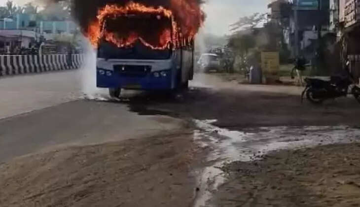 தீப்பிடித்த பேருந்து