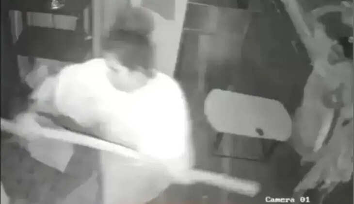 போதையில் திருநங்கைகள் 