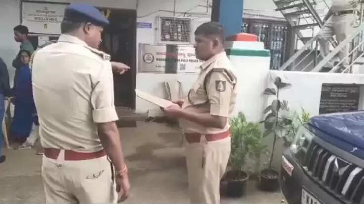 பெங்களூரு போலீசார்