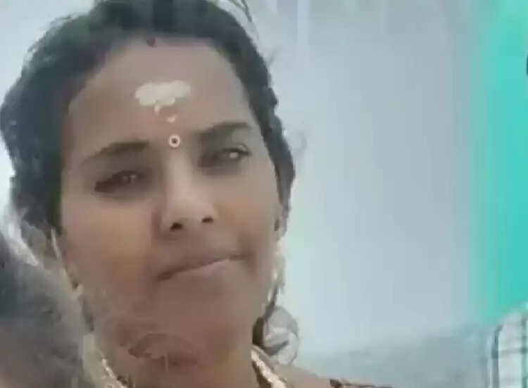 அதிர்ச்சி... கணவன் மீது கொதிக்கும் எண்ணெய் ஊற்றிய மனைவி!