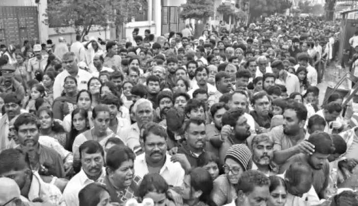 பக்தர்கள்