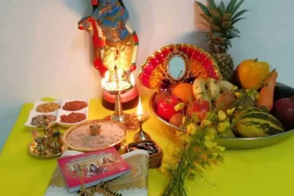 சித்திரை கனி காணுதல்