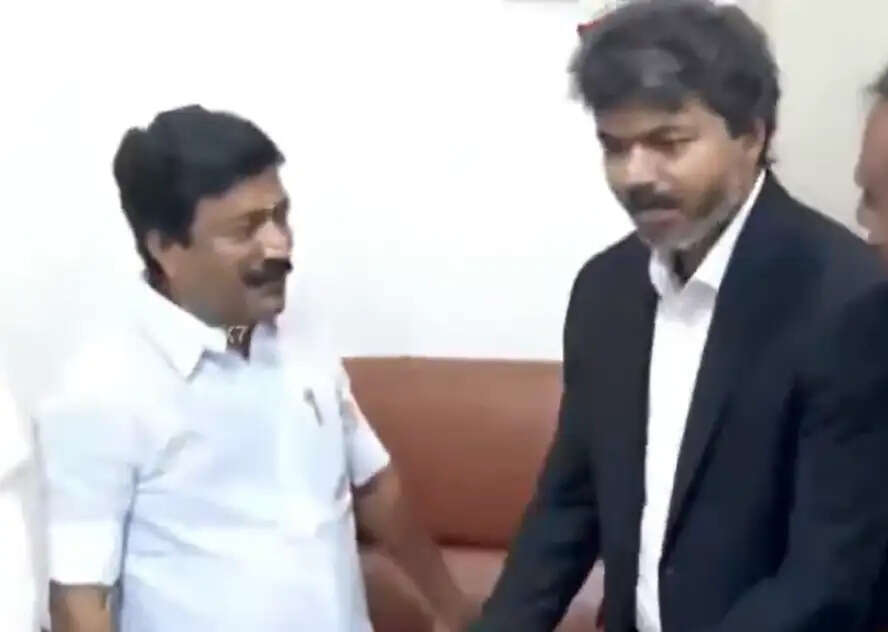 சண்முகம்