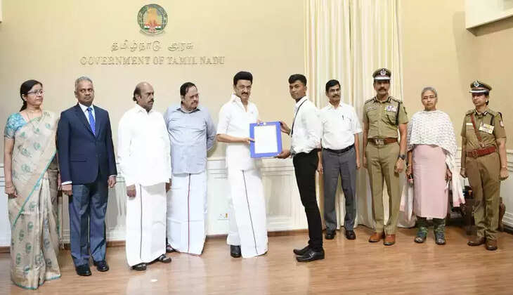 ஸ்டாலின்