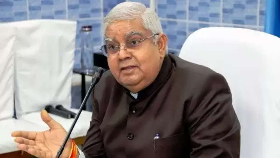 பதவியேற்றார் ஜக்தீப் தன்கர்