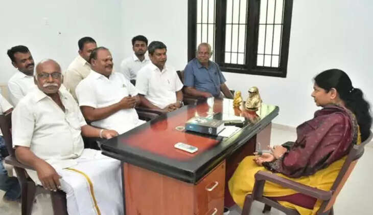 கனிமொழி