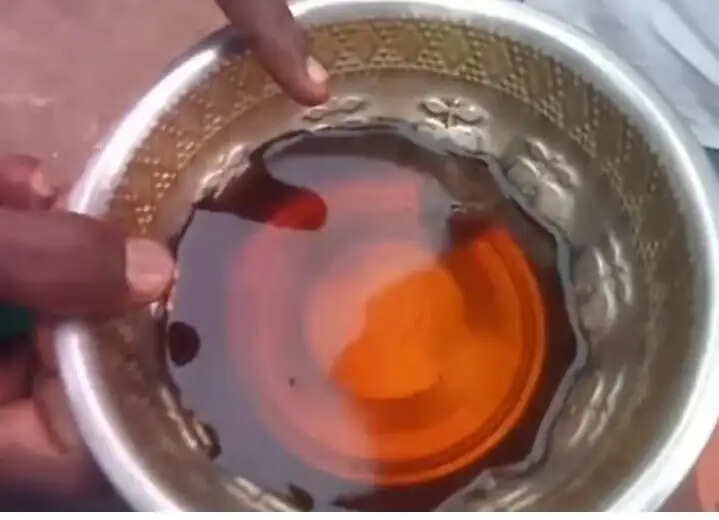 குளிர்பானத்தில் விஷ பூச்சி