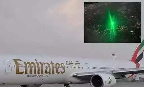 எமிரேட்ஸ்