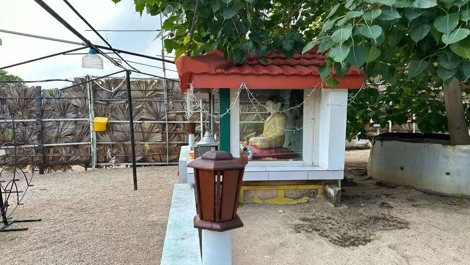 கச்சத்தீவு புத்தர்