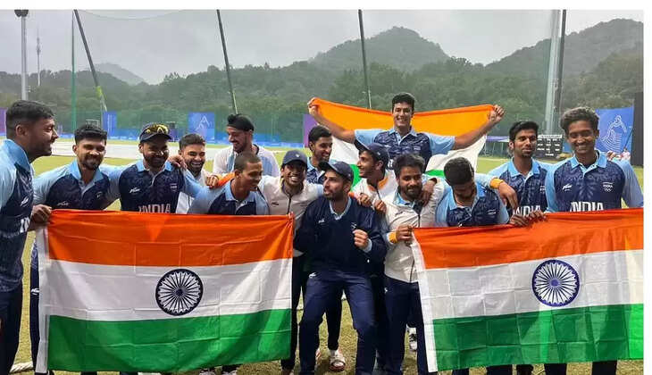 இந்தியா 