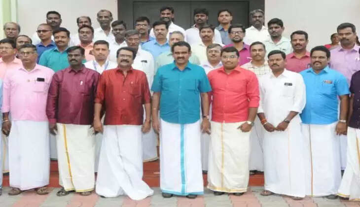 வேட்டி ஆண்கள் ஊழியர்கள் அரசு