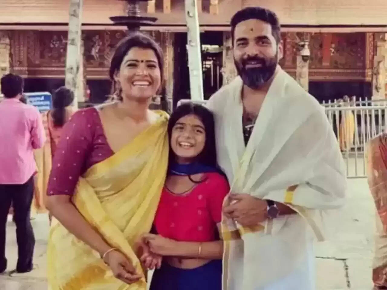 அம்ரிதா சுரேஷ்