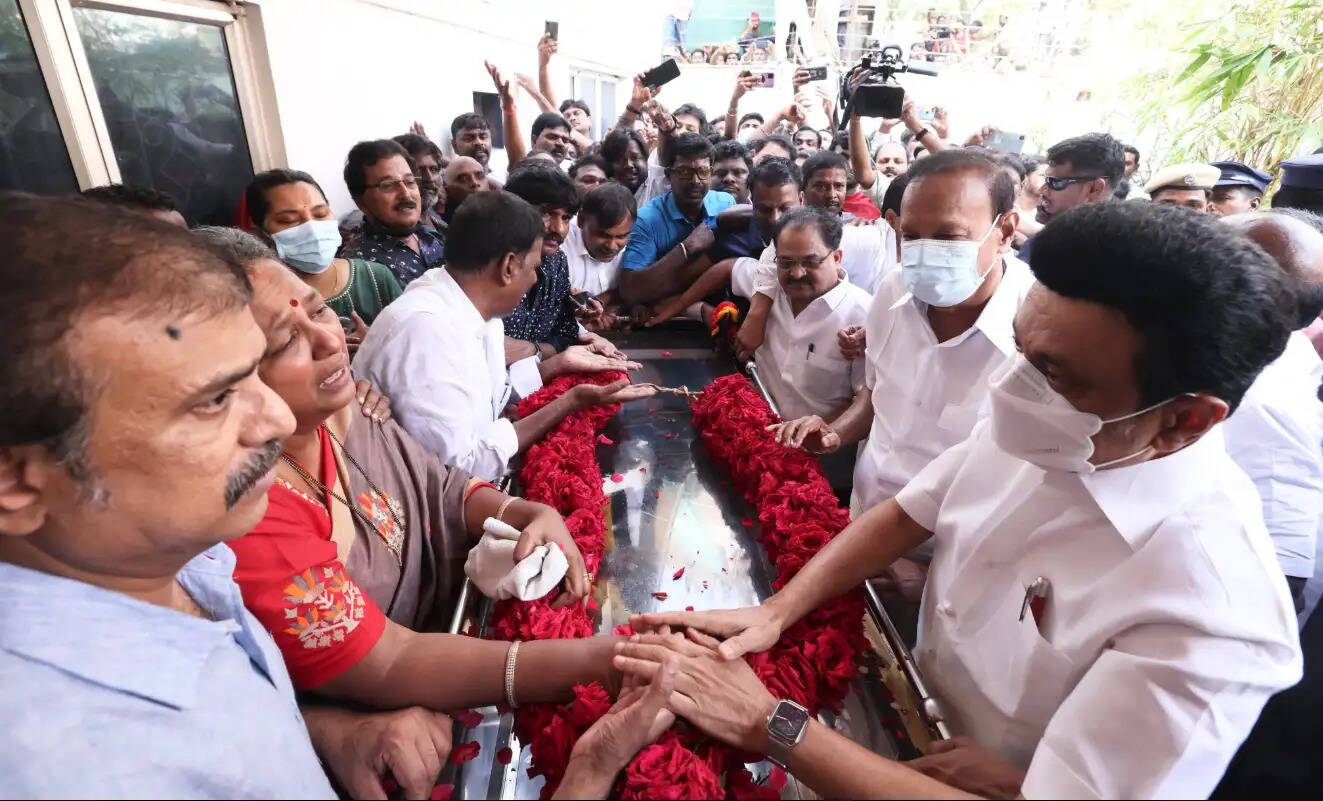 ஸ்டாலின் பிரேமலதா