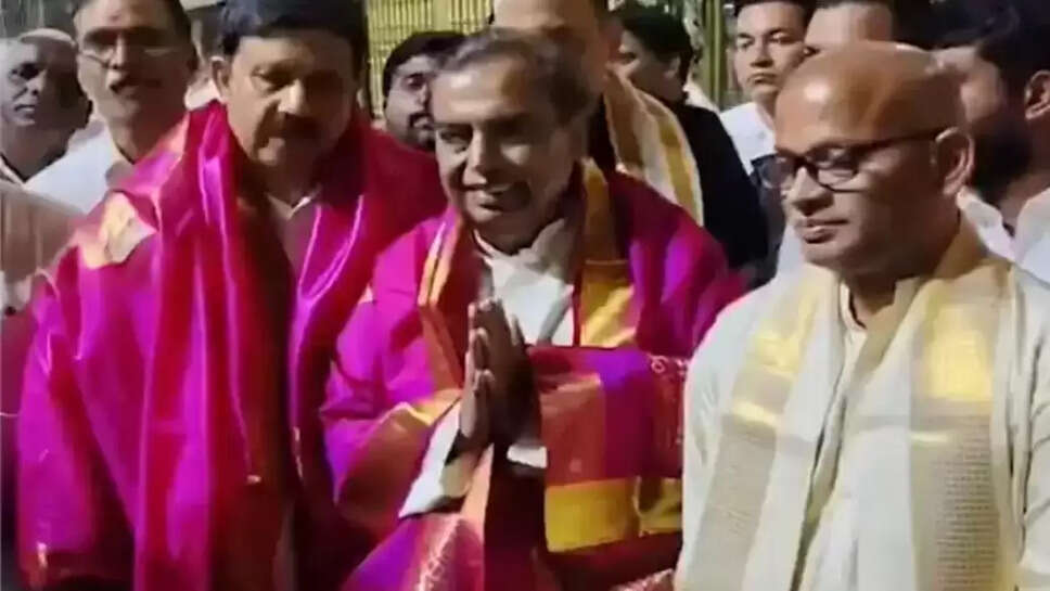 முகேஷ் அம்பானி