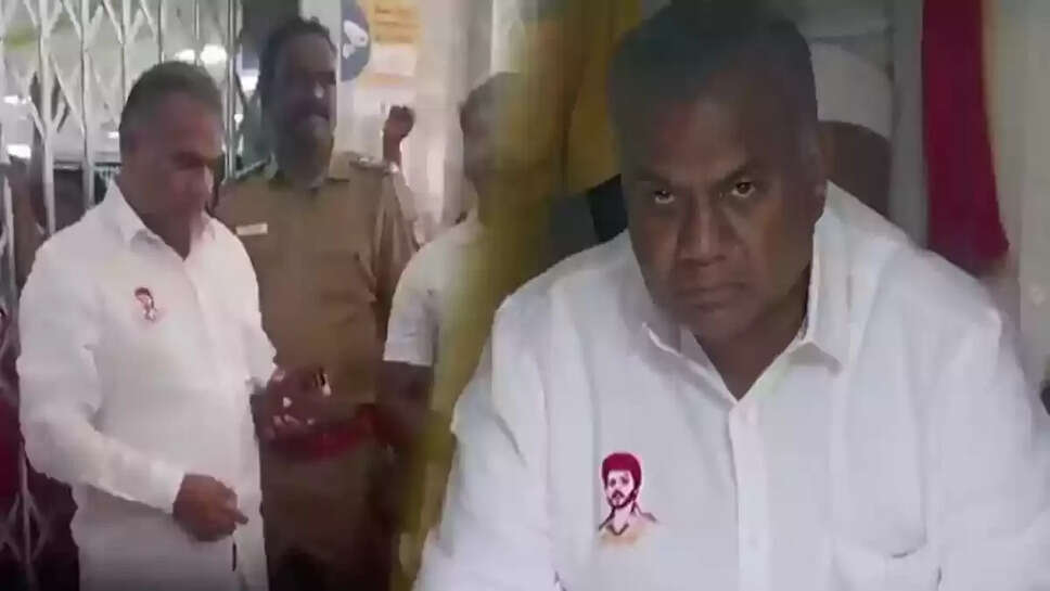 புஸ்ஸி ஆனந்த்