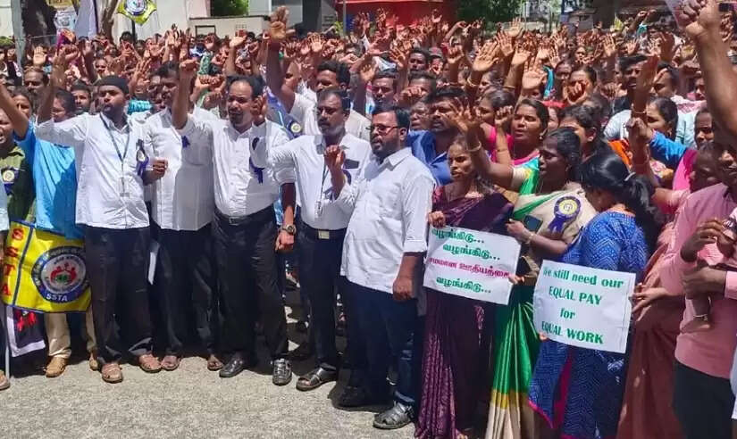 ஆசிரியர்கள் உண்ணாவிரதம்