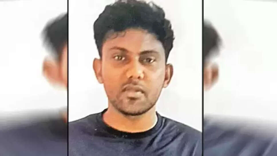 முசாபுதீன் 