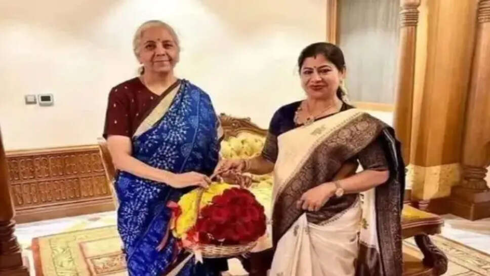 லீமா ரோஸ் மார்ட்டின் 