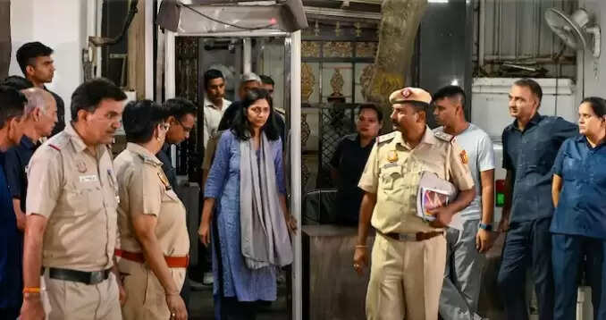 ஸ்வாதி மலிவால்