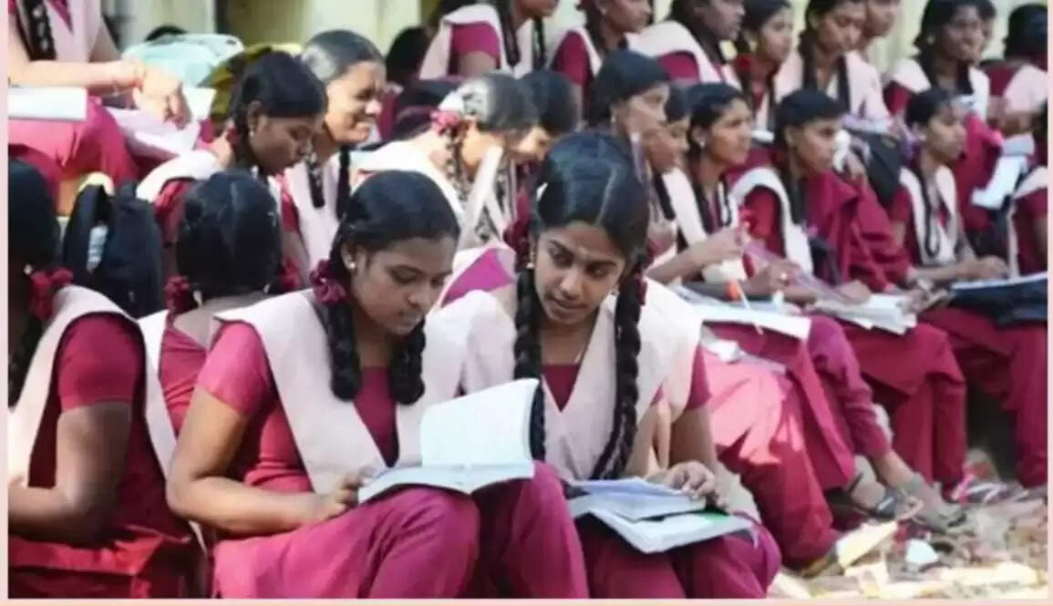 மாணவிகள்