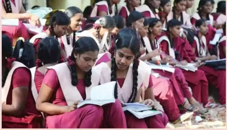 மாணவிகள்