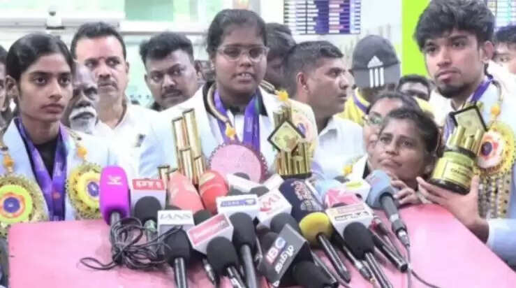 கீர்த்தனா