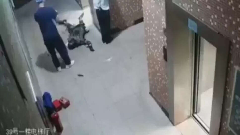 லிஃப்ட்