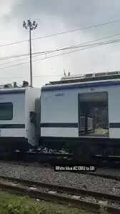 புறநகா் ஏசி மின்சார ரயில்