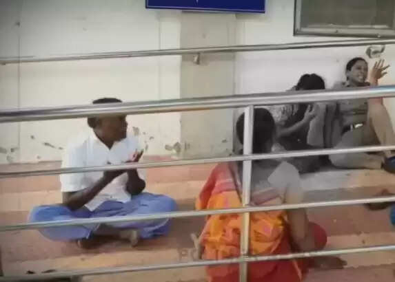 சிறுமி கேட்