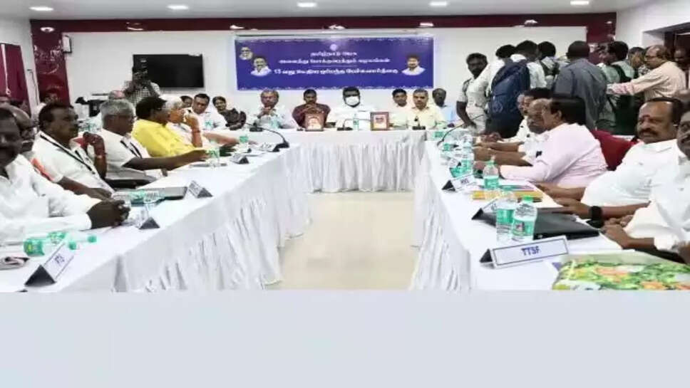 பேச்சுவார்த்தையை புறக்கணித்த போக்குவரத்து தொழிற்சங்கங்கள்... திமுக அரசுக்கு டிடிவி கடும் கண்டனம்!