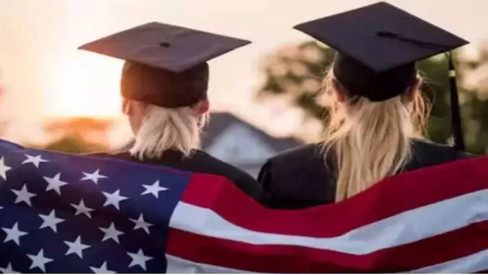 அமெரிக்கா உயர்கல்வி விசா மாணவர்கள் பட்டம் 