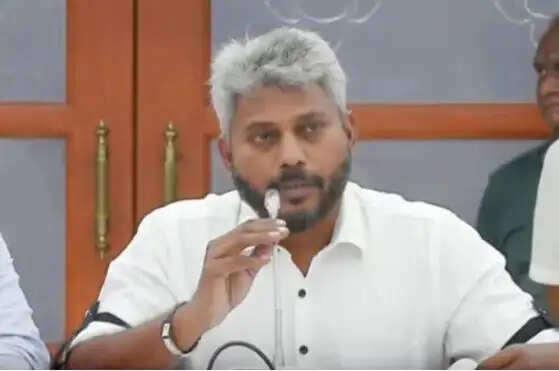 நிதியமைச்சர் மரிய வில்சன்