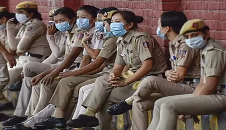 பெண் போலீசார்