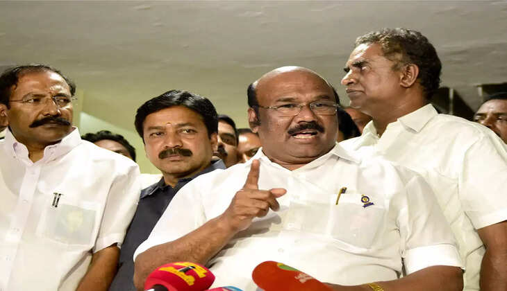 ஜெயக்குமார்