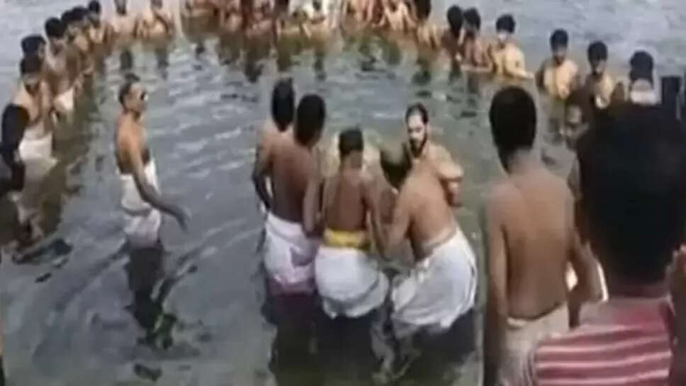 அர்ச்சகர்கள் 