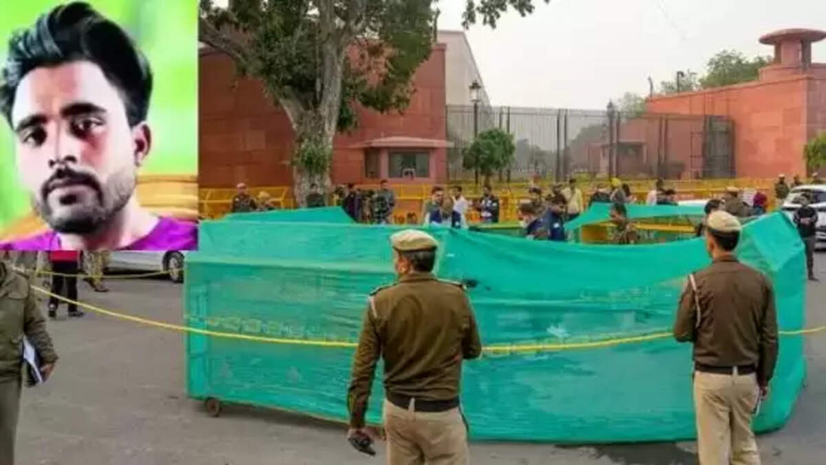 உத்தரபிரதேச இளைஞர் தற்கொலை