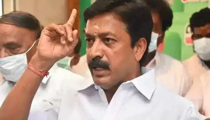 சி.வி.சண்முகம்