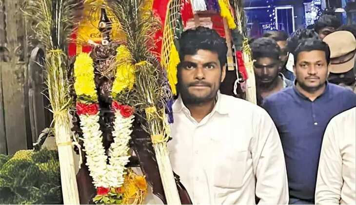 அண்ணாமலை பழனி காவடி