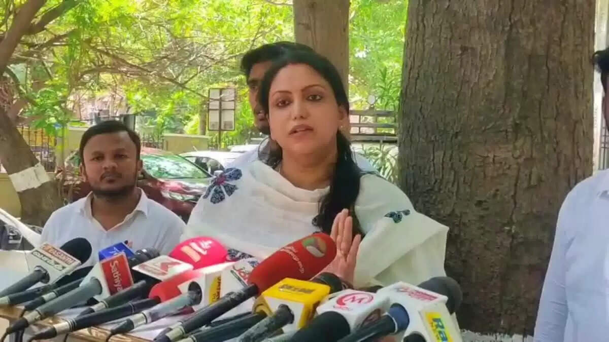 ஜாய் கிரிசில்டா