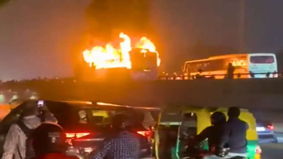 பேருந்தில் தீவிபத்து