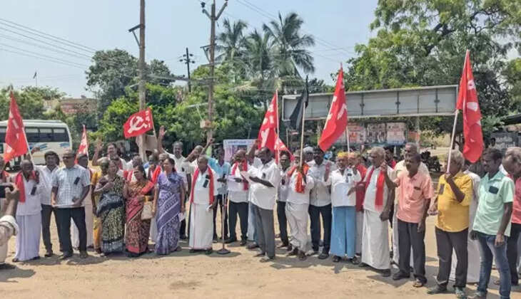 இந்திய கம்யூனிஸ்ட் கட்சி சார்பில் ஆர்ப்பாட்டம்