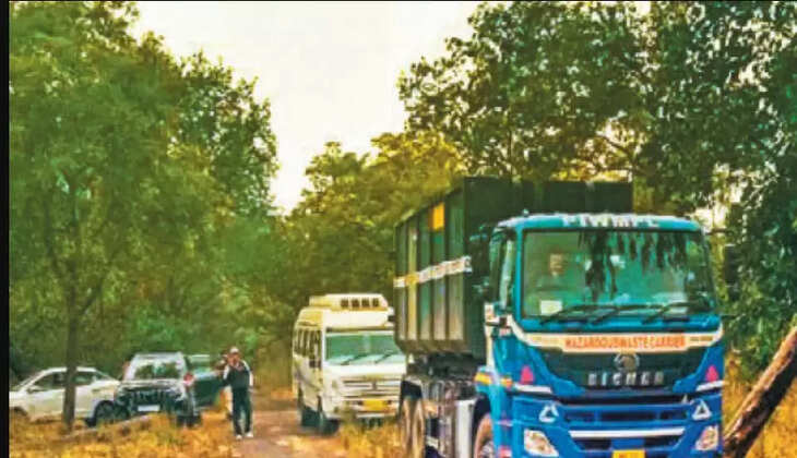 போபால் விஷவாயு கழிவுகள்  எரிப்பு