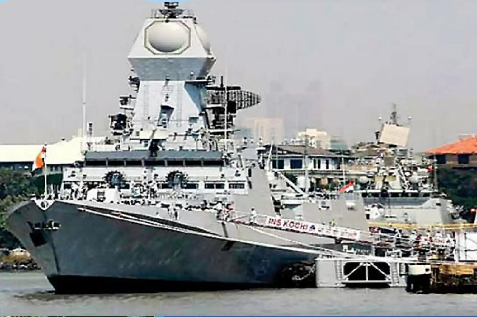 மக்கான் கப்பல் கடல் கப்பற்படை