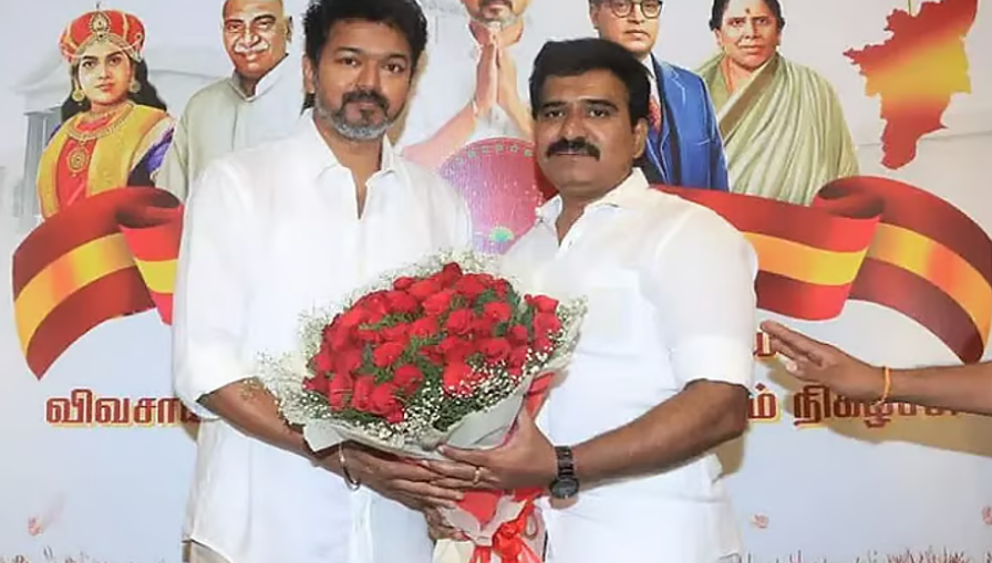 ஒன்றரை மணி நேரத்தில் தவெக 10000 விருப்ப மனுக்கள் விநியோகம்... நிர்மல் குமார்!