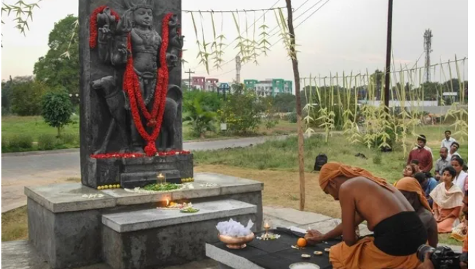 மனித நேயம்... ஈஷா அறக்கட்டளை சார்பில் கோவையில் இலவச தகன சேவை தொடக்கம்!