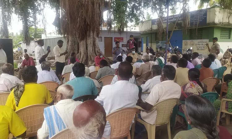 விவசாயிகள் உண்ணாவிரத போராட்டம்!!! பரபரக்கும் சேலம்!!