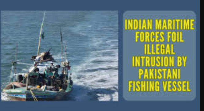 இந்திய கடல் எல்லைக்குள் நுழைந்த பாகிஸ்தான் படகு பறிமுதல் – 11 பேர் கைது!