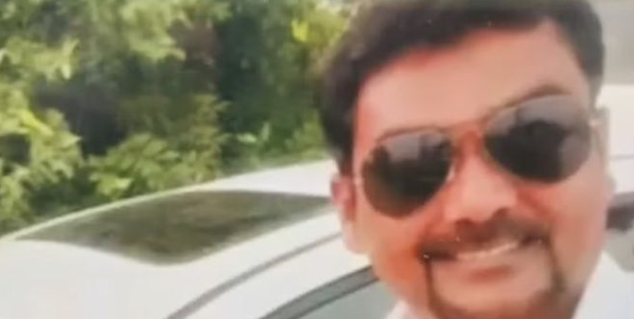 துப்பாக்கியால் மிரட்டல் விடுத்த அதிமுக நிர்வாகி கைது... பெரும் பரபரப்பு!